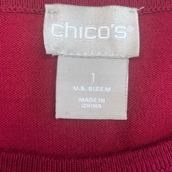 Chicos Burgundy Knit Crew Neck Sweater Covered Button Detail Pullover Size M (1) - Picture 5 of 7